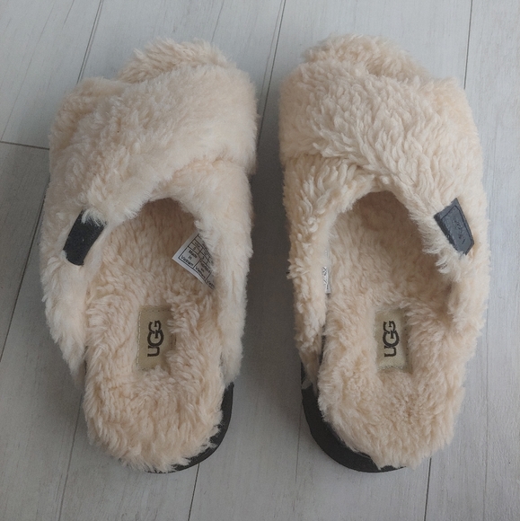UGG NEW Fuzz Sugar Cross Slide Sandals Natural - Picture 6 of 14